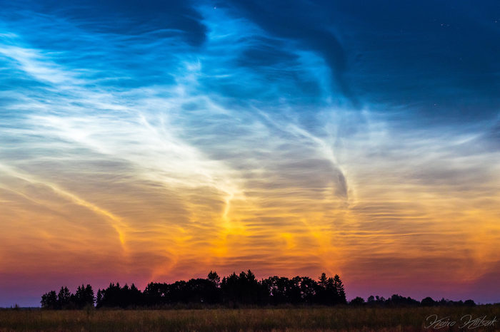 Noctilucent clouds - Meteorology, Mesosphere, Clouds