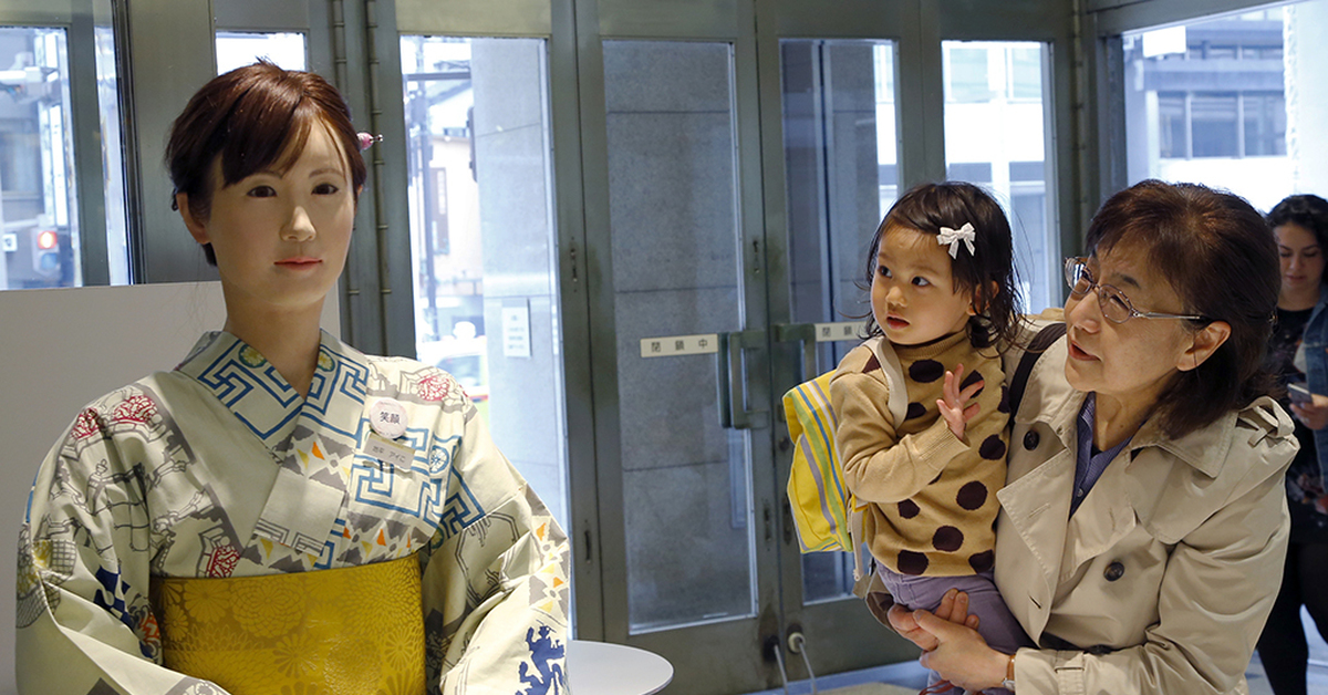 Японски реально мама. Андроид человекоподобный робот. Aiko Chihira. Японский робот человек. Человекоподобные роботы в Японии.