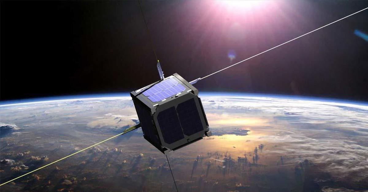 Нано спутник. CUBESAT спутники. Кубсат Спутник. Наноспутник CUBESAT. Малые космические аппараты.