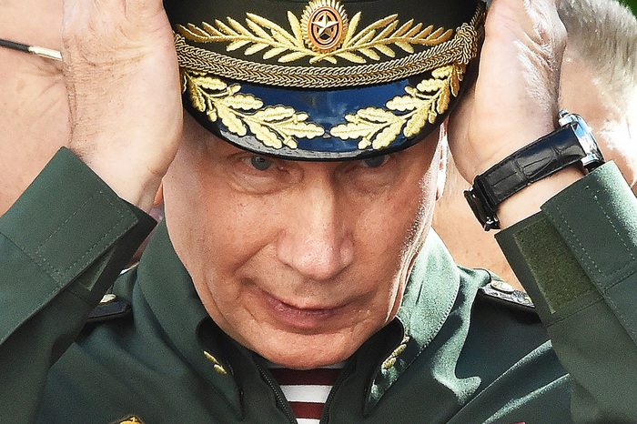 Guardsman and President... - , Vladimir Putin, , Victor Zolotov, Similarity