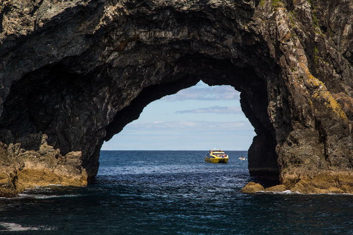 Hole - My, New Zealand, Sea, The rocks, Ship