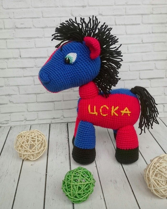 CSKA horse - My, Knitted toys, Crochet, Needlework without process, Needlework, CSKA, Longpost, The photo