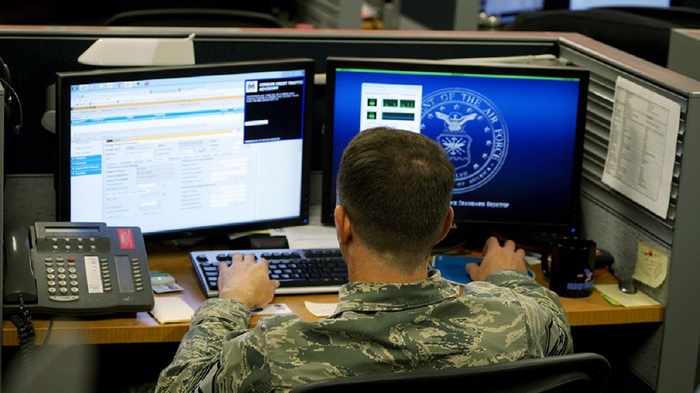 СМИ узнали о начале в США первой кибероперации против «агентов России» Политика, Россия, США, Выборы США, Длиннопост