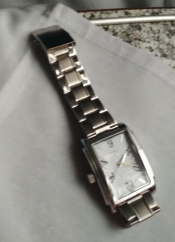 Watch found - Find, A train, Wrist Watch