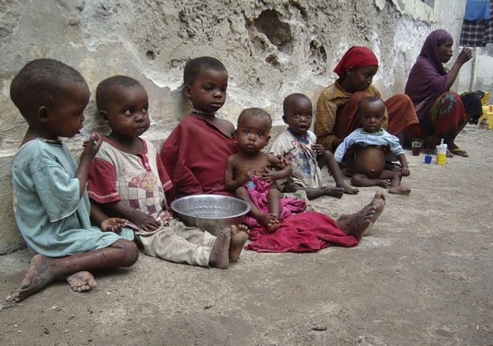 How charity is killing hungry African children - My, Africa, Poverty, Charity, Food, Text