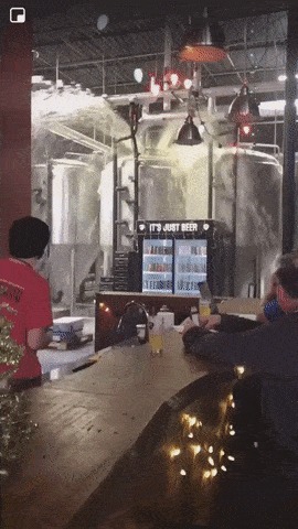 Its just Beer Гифка, Пиво, Давление