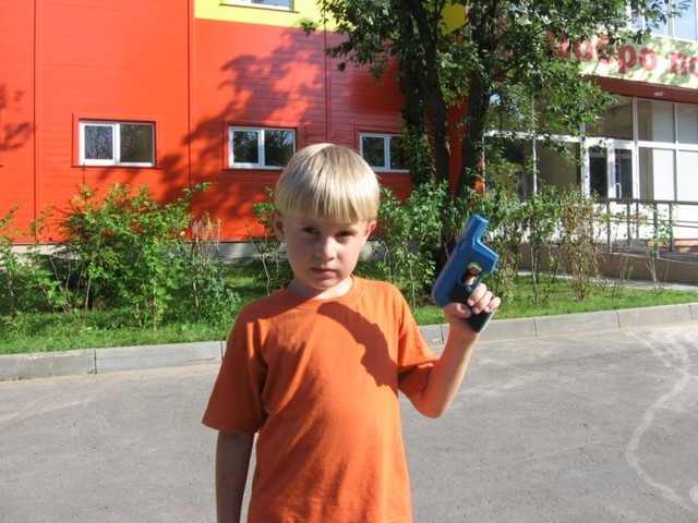 Toys from my grandfather's attic. A disc-shooting pistol from the USSR and a ring-throwing game. - Toys, Pistols, , Childhood, the USSR, Russia, Nostalgia, Memories, Video, Longpost