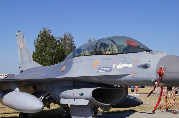 General Dynamics F-16 Fighting Falcon Самолет, Авиашоу, Кечкемет, F-16, Длиннопост