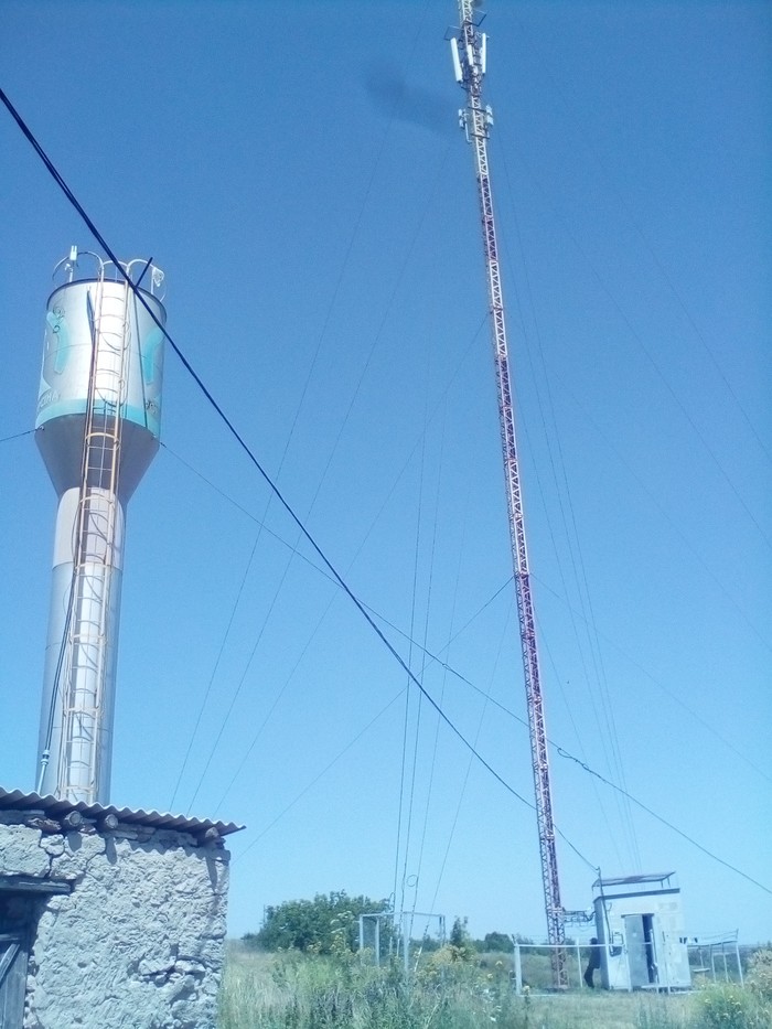 60 meters above field level. - My, Mast, Work, Longpost