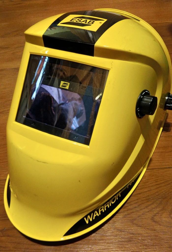 Сварочная маска Esab warrior Tech замена севшей батареи. Сварочная маска, Ремонт техники, Хамелеон, Сварка, Длиннопост