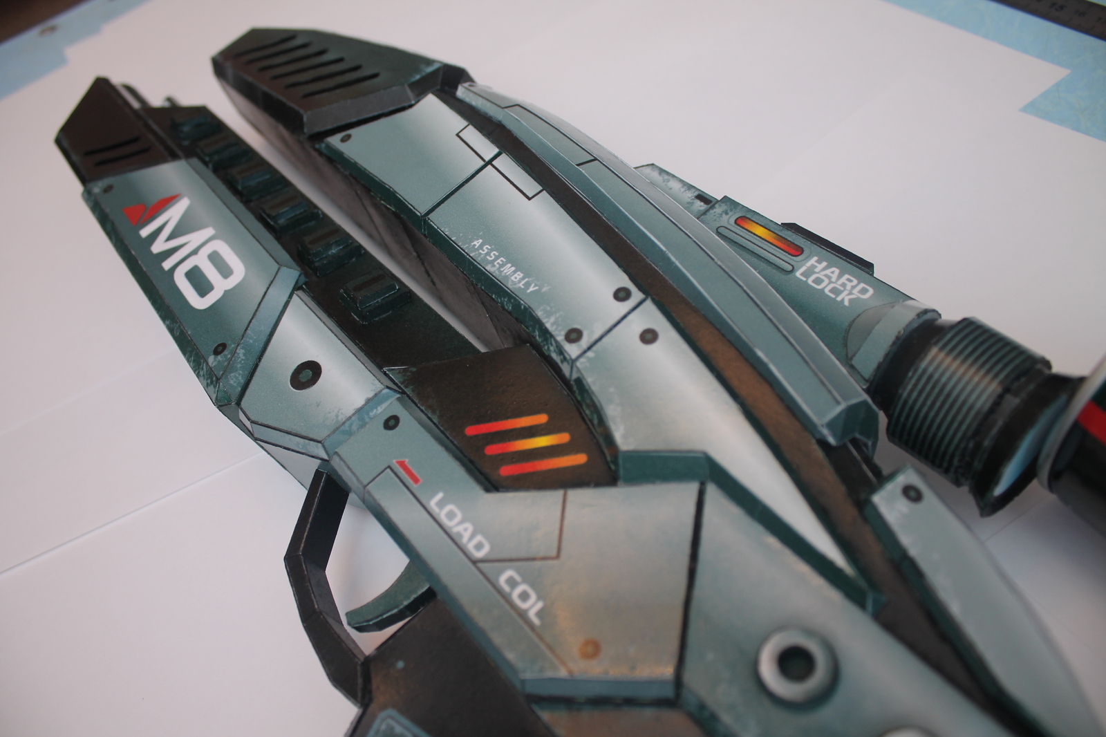 Модель из бумаги винтовки M8 Avenger из игры Mass Effect. | Пикабу