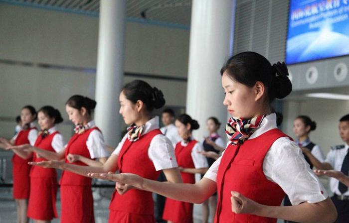 The harsh training of Chinese flight attendants - Airlines, China, Stewardess, Longpost