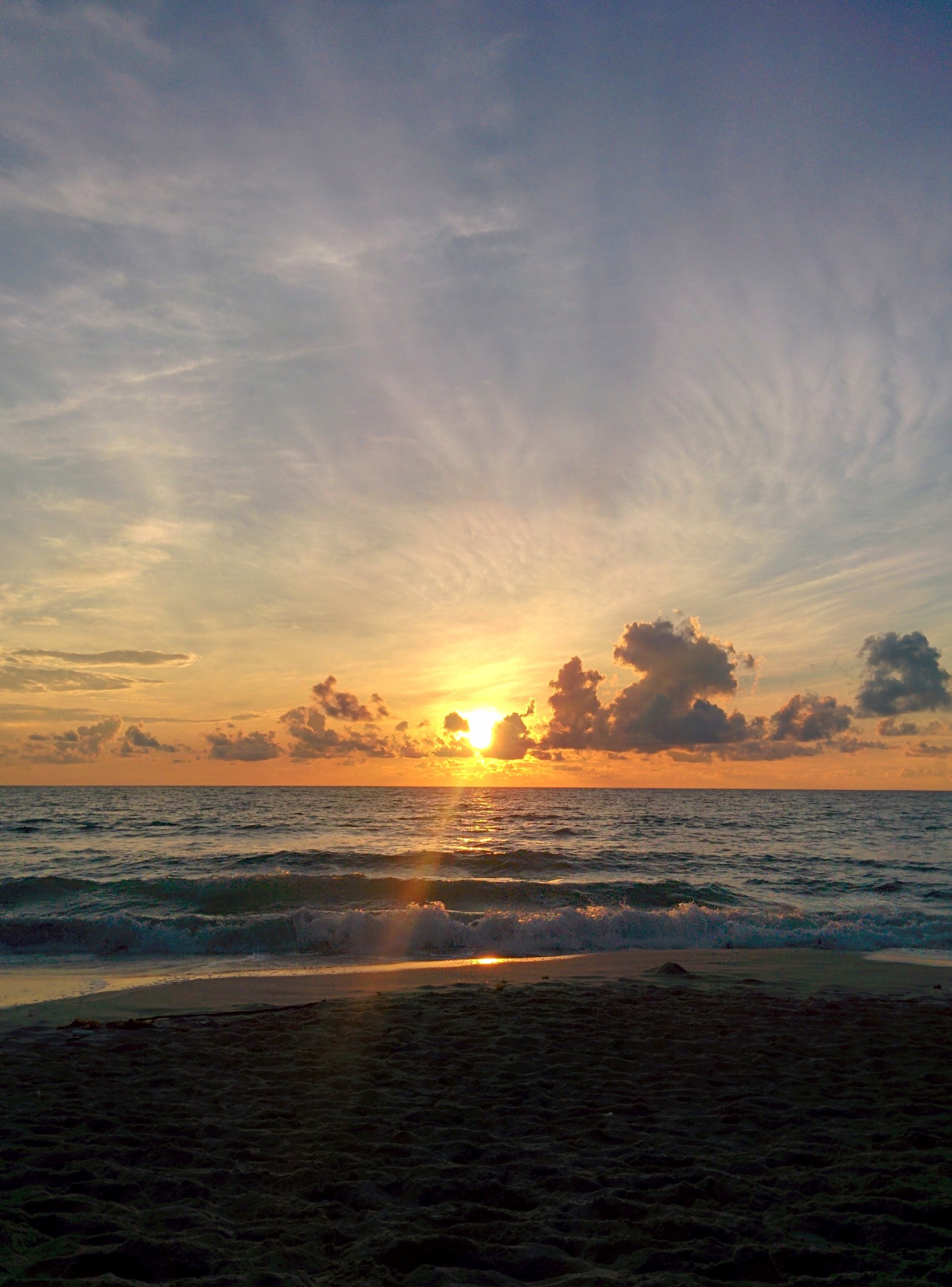 Sunrise on Koh Samui - My, Koh Samui, Koh Samui, Sunrise, The sun, Sea, Beach, Longpost