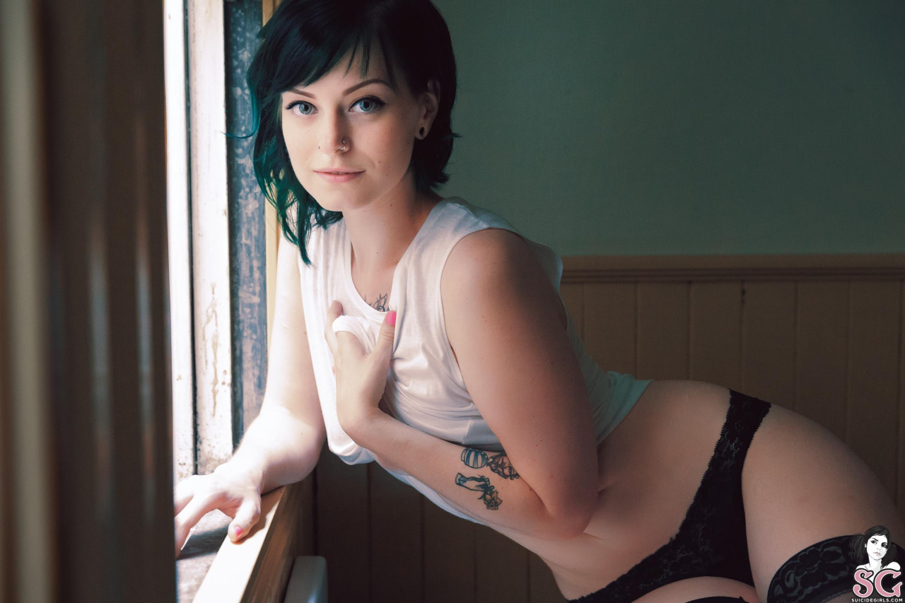 A sad story about an empty fridge - NSFW, Girls, Erotic, Suicide girls, Longpost