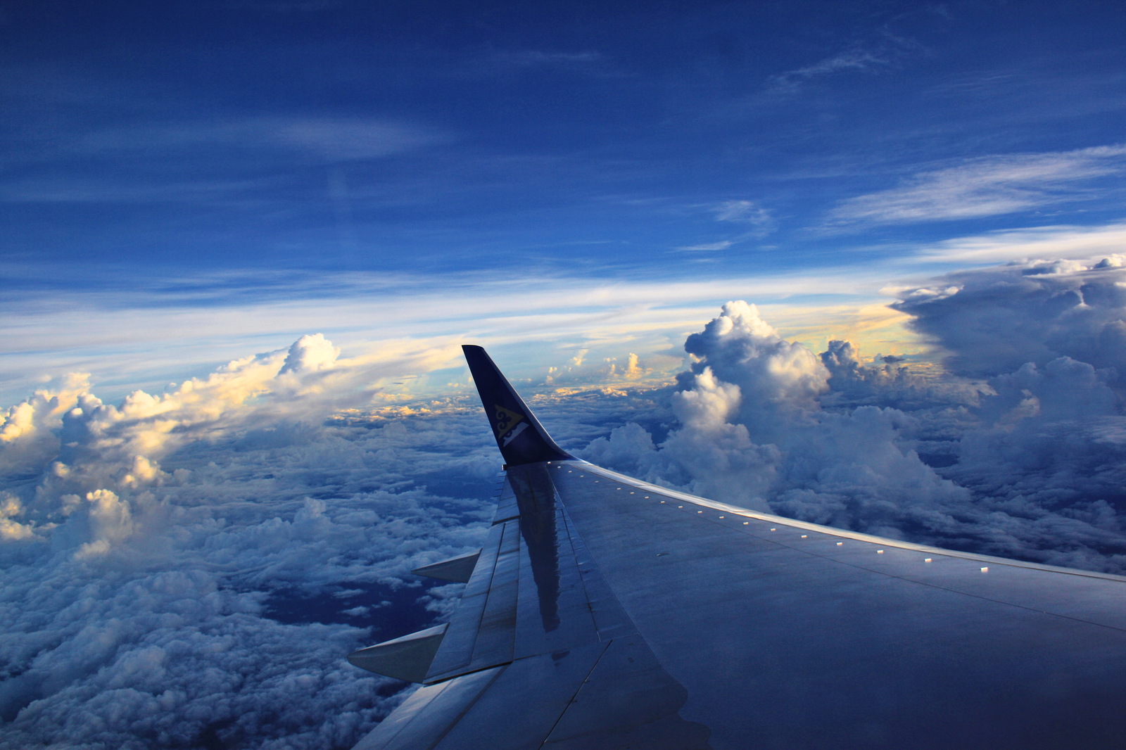 Картина вид из самолета