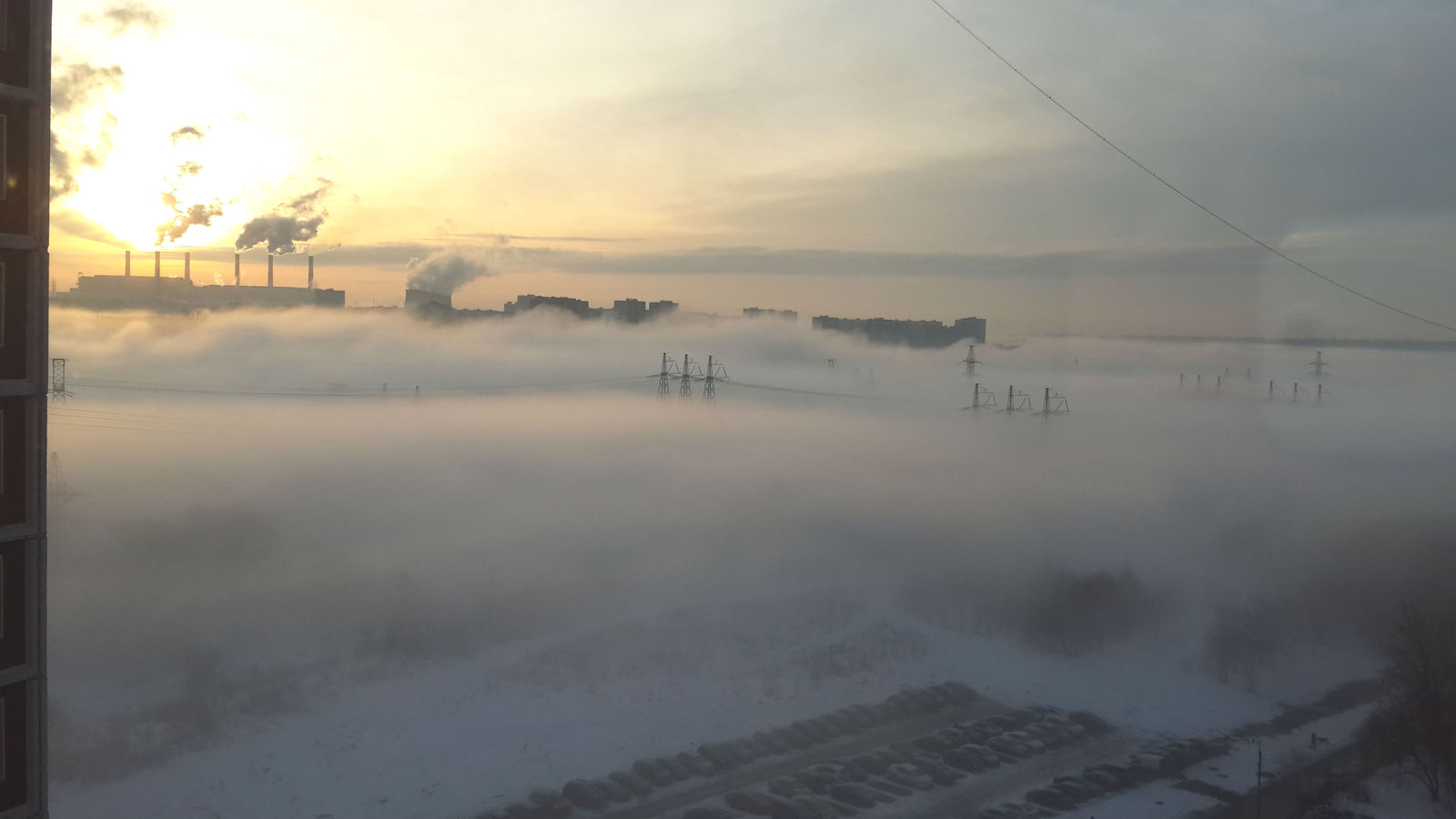 Fog over the river - My, Photo, Moscow, Moscow River, Fog, Power lines