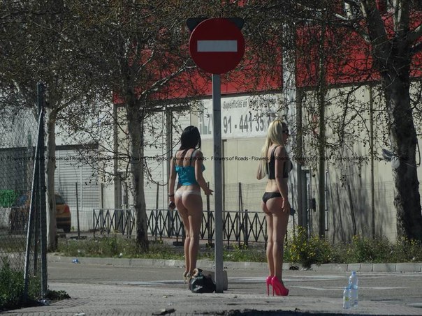 Roadside prostitution in Spain - NSFW, Spain, Girls, Prostitution, Longpost