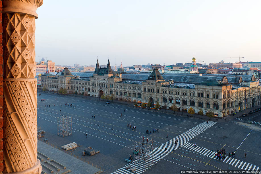 Площадь внутри. Кремль Москва ГУМ. ГУМ С видом на красную площадь. ГУМ Кремль внутри. ГУМ Москва вид сверху.