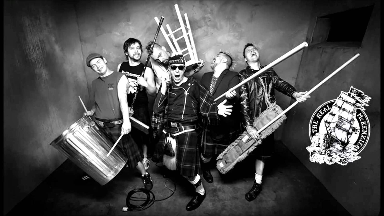 The Real McKenzies - шотланские древние сказания в стиле панк | Пикабу