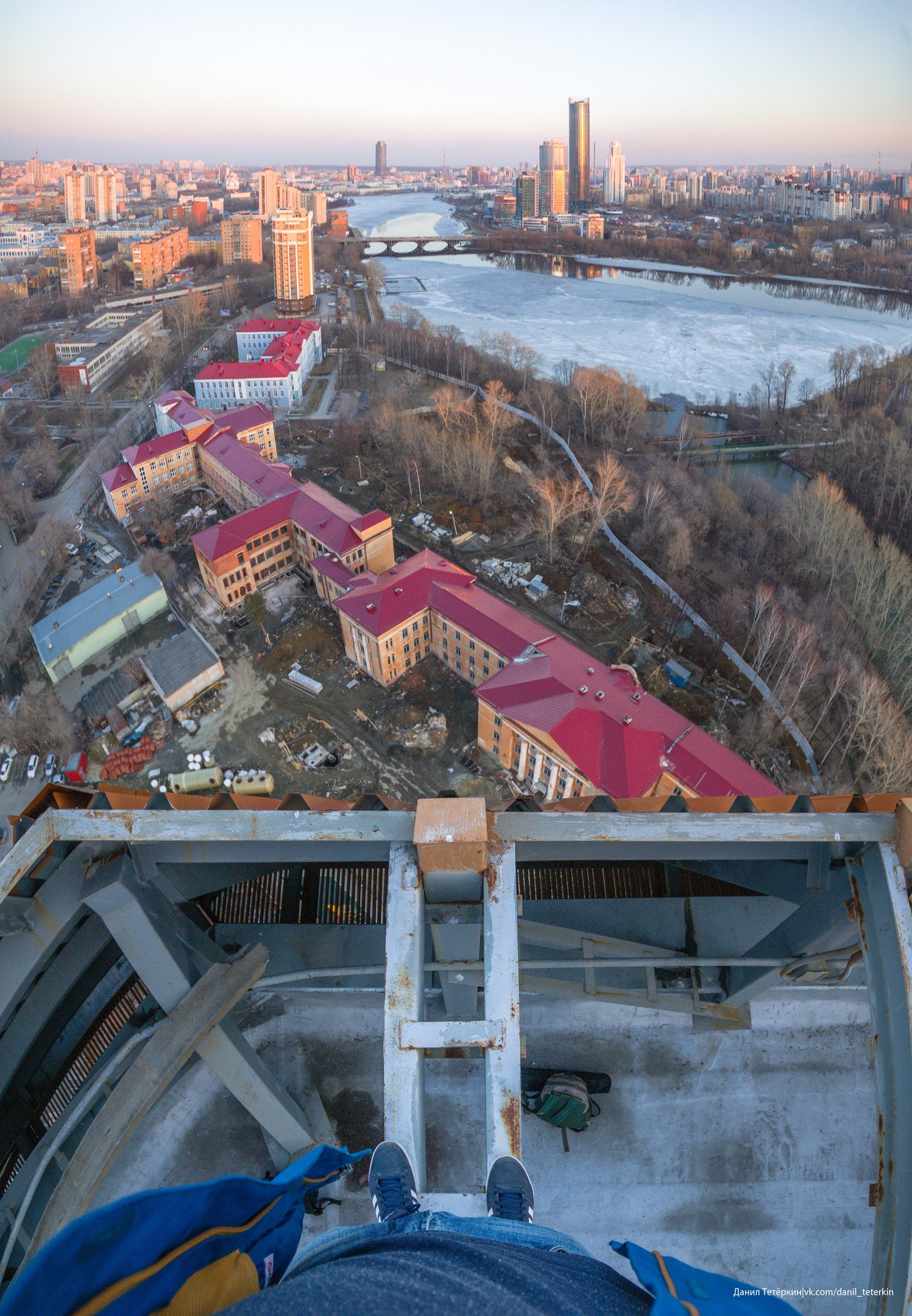 Крыши Екатеринбурга - Моё, Фото, Екатеринбург, Крыша, Город, Длиннопост