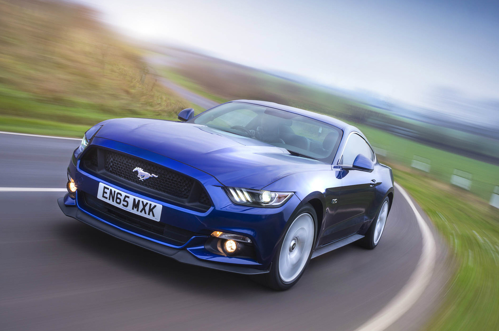 Спецкор Джереми Кларксон, FORD MUSTANG 5.0 V8 GT — немного железа, дерева и  детских фантазий. | Пикабу