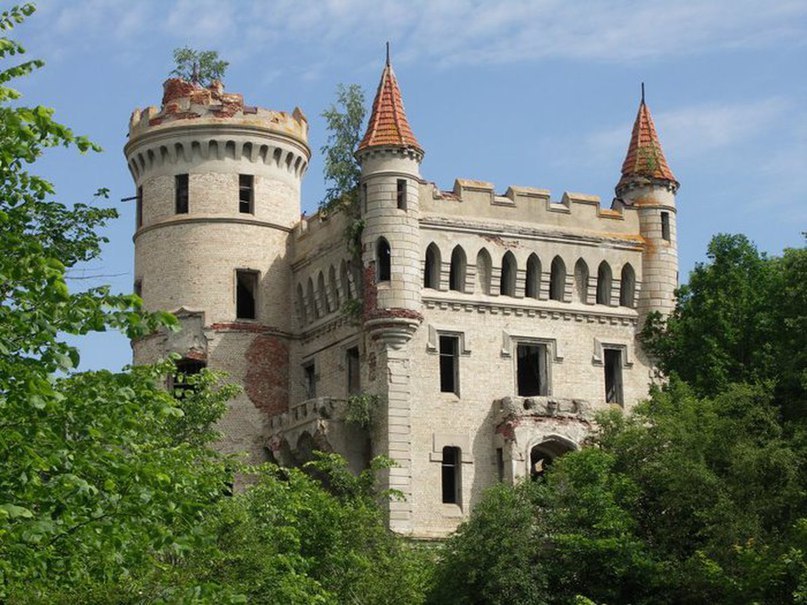 В рыцарском замке