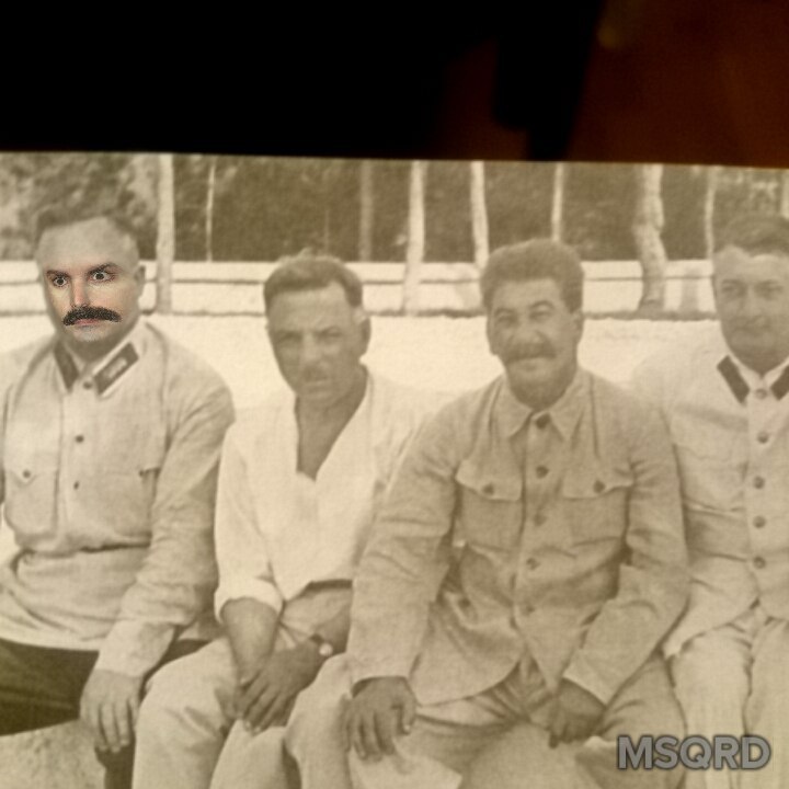 Когда историк скачал MSQRD. | Пикабу