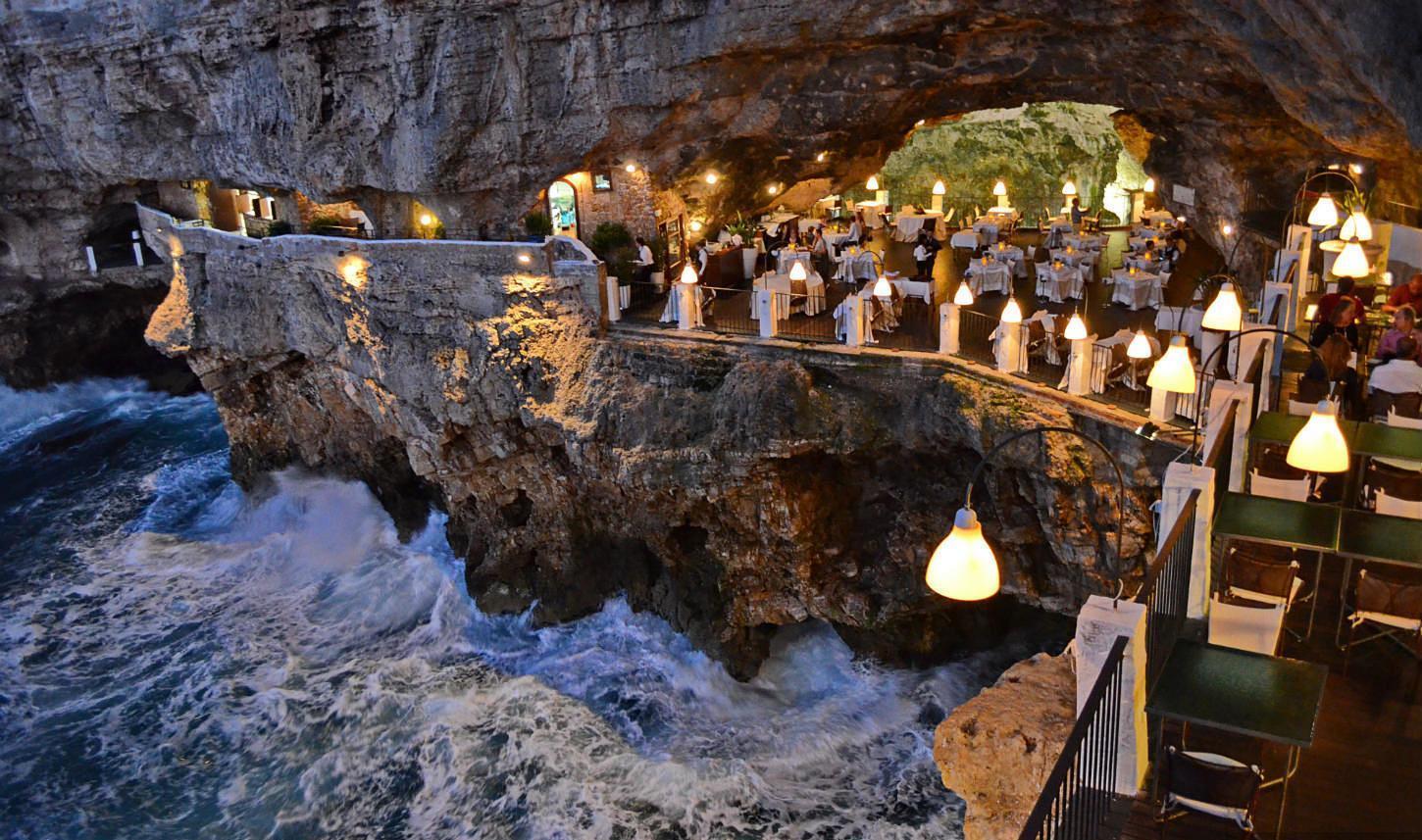 Картинки по запросу Ресторан Grotta Palazzese