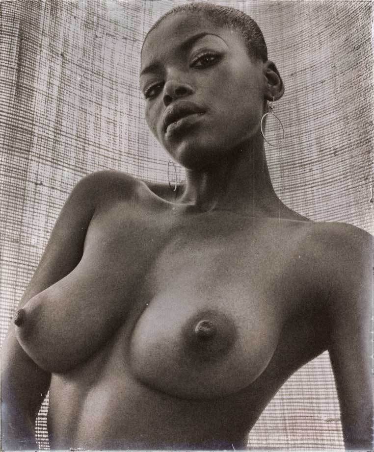 Chocolate lovers. - NSFW, Africa, Nudity