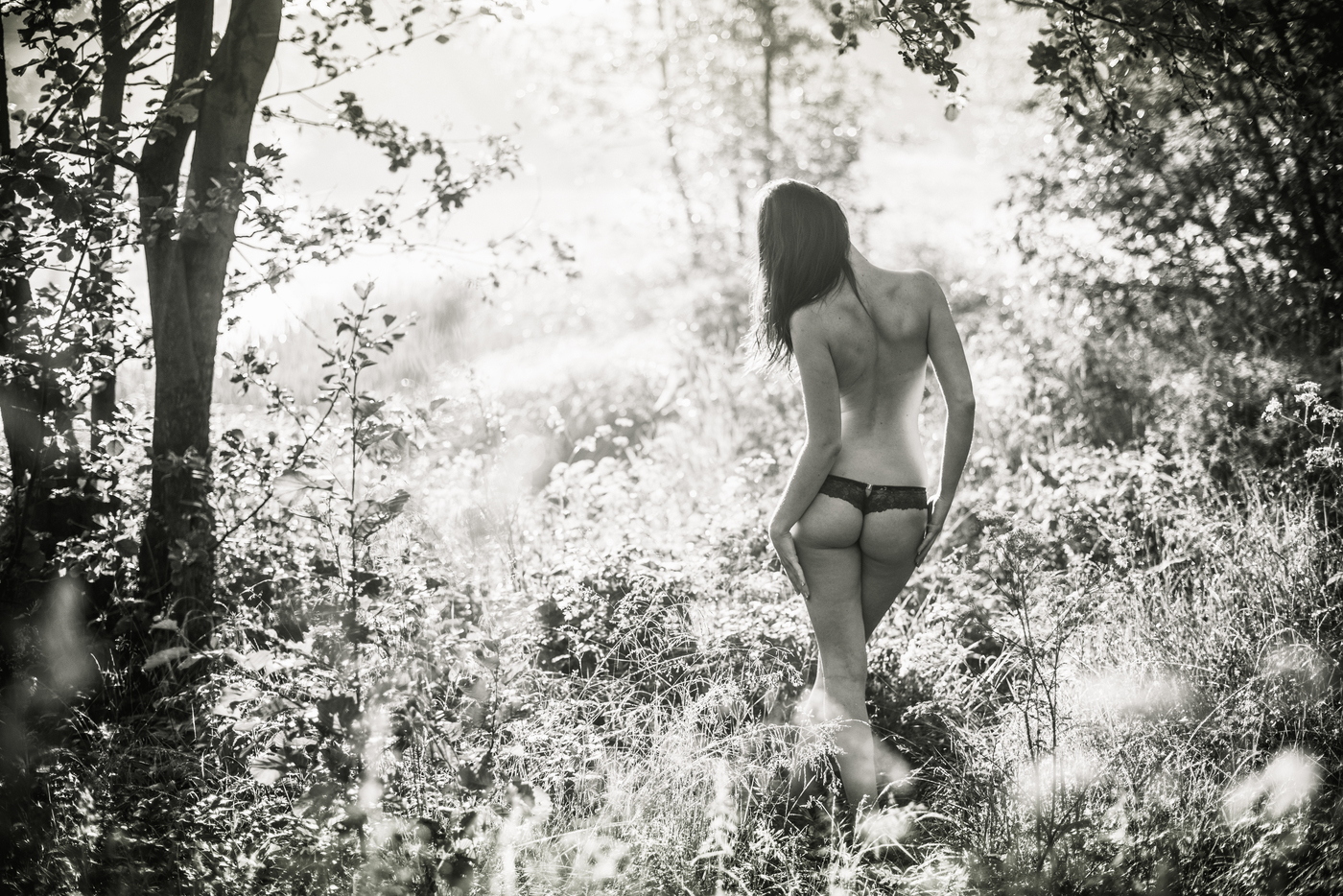 In the woods - NSFW, Forest, Girls