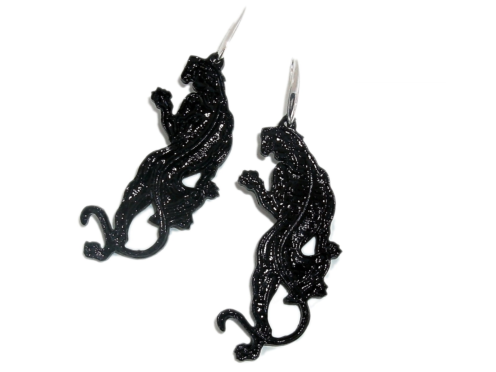 Кризис, ювелиры на дерево переходят. | Пикабу