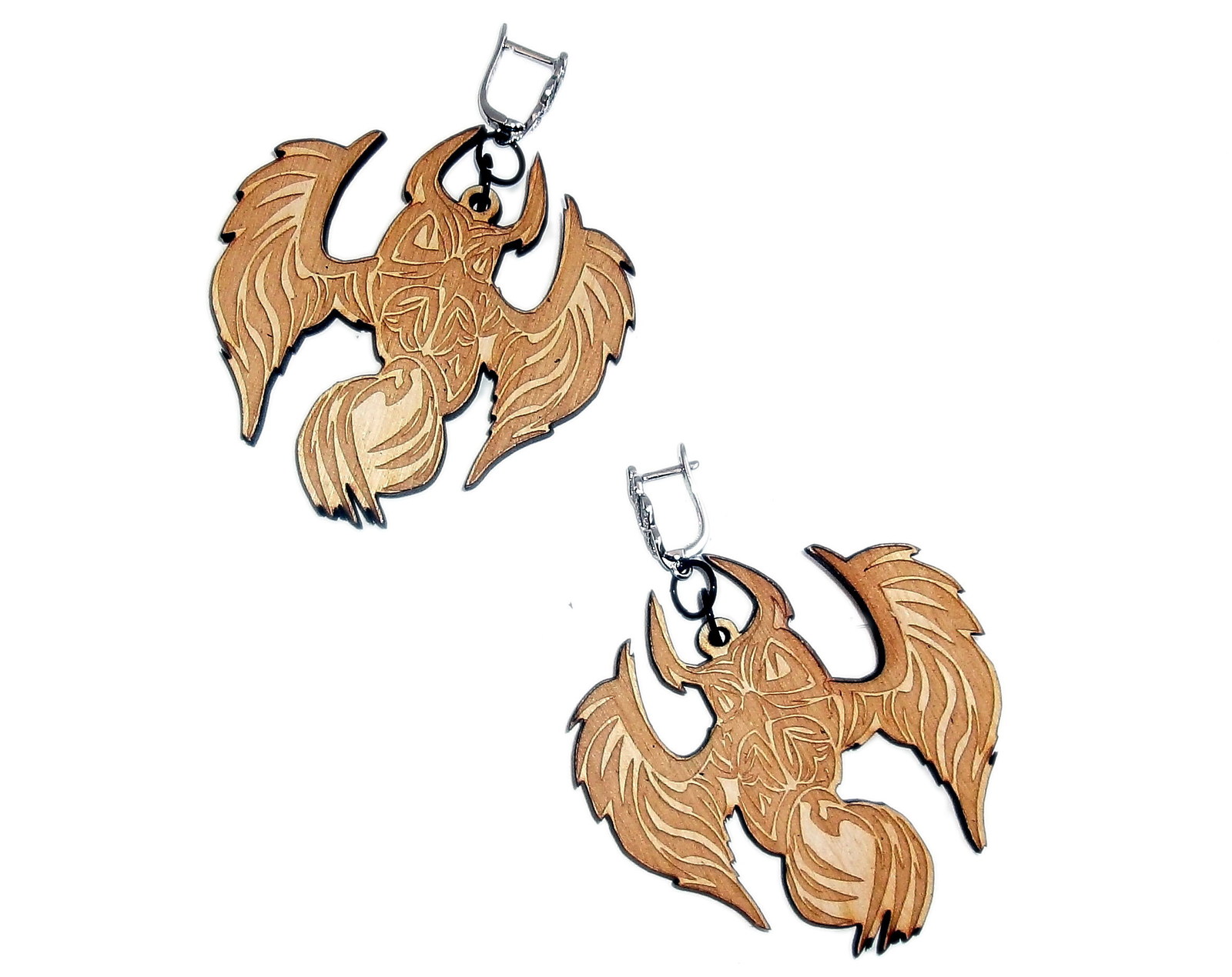 Кризис, ювелиры на дерево переходят. | Пикабу