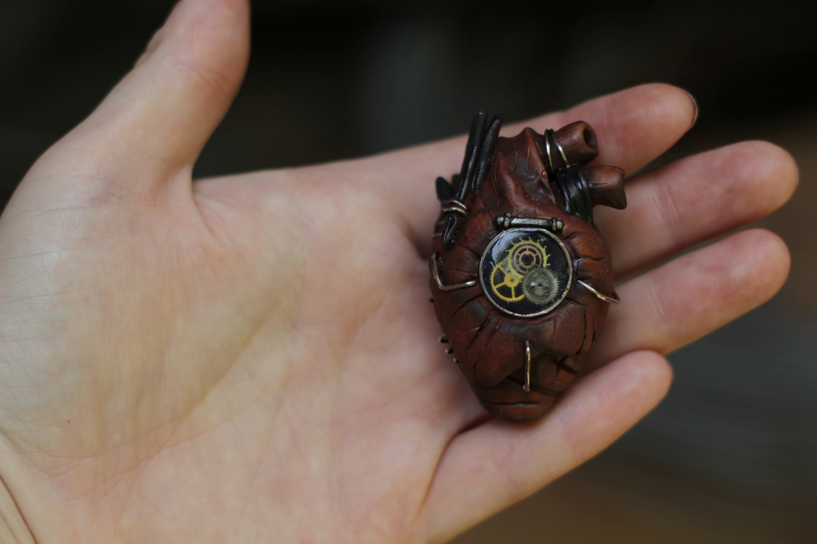 The Heart of Dishonored is a magical artifact created by the Outsider and given to them by Corvo. Souvenir on the shelf. - My, , Dishonored, Souvenirs, Polymer clay, Longpost