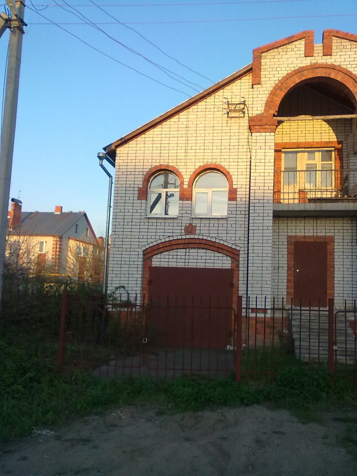 Just a garage, nothing out of the ordinary. - My, House, Garage, Architecture