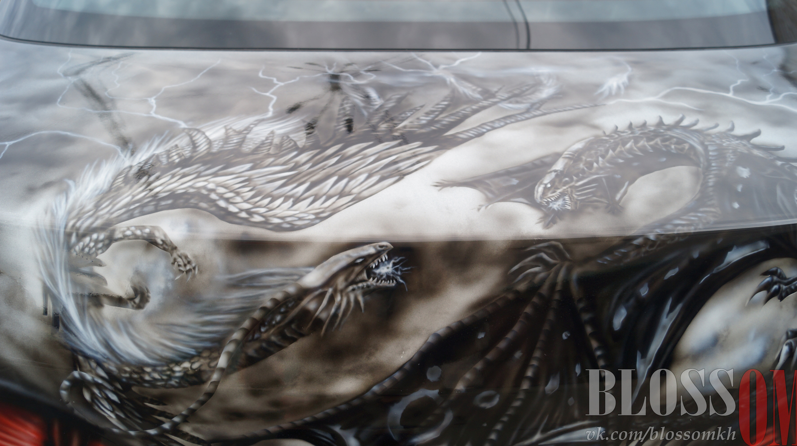 Protected by dragons - My, Airbrushing, Car, The Dragon, Blossom, Art, Fantasy, Drawing, Painting, Longpost