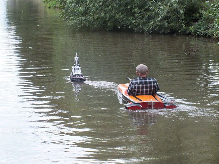 You don't choose life's tug, the tug chooses you. - Pension, Tow, Grandfather, A boat, Vessel