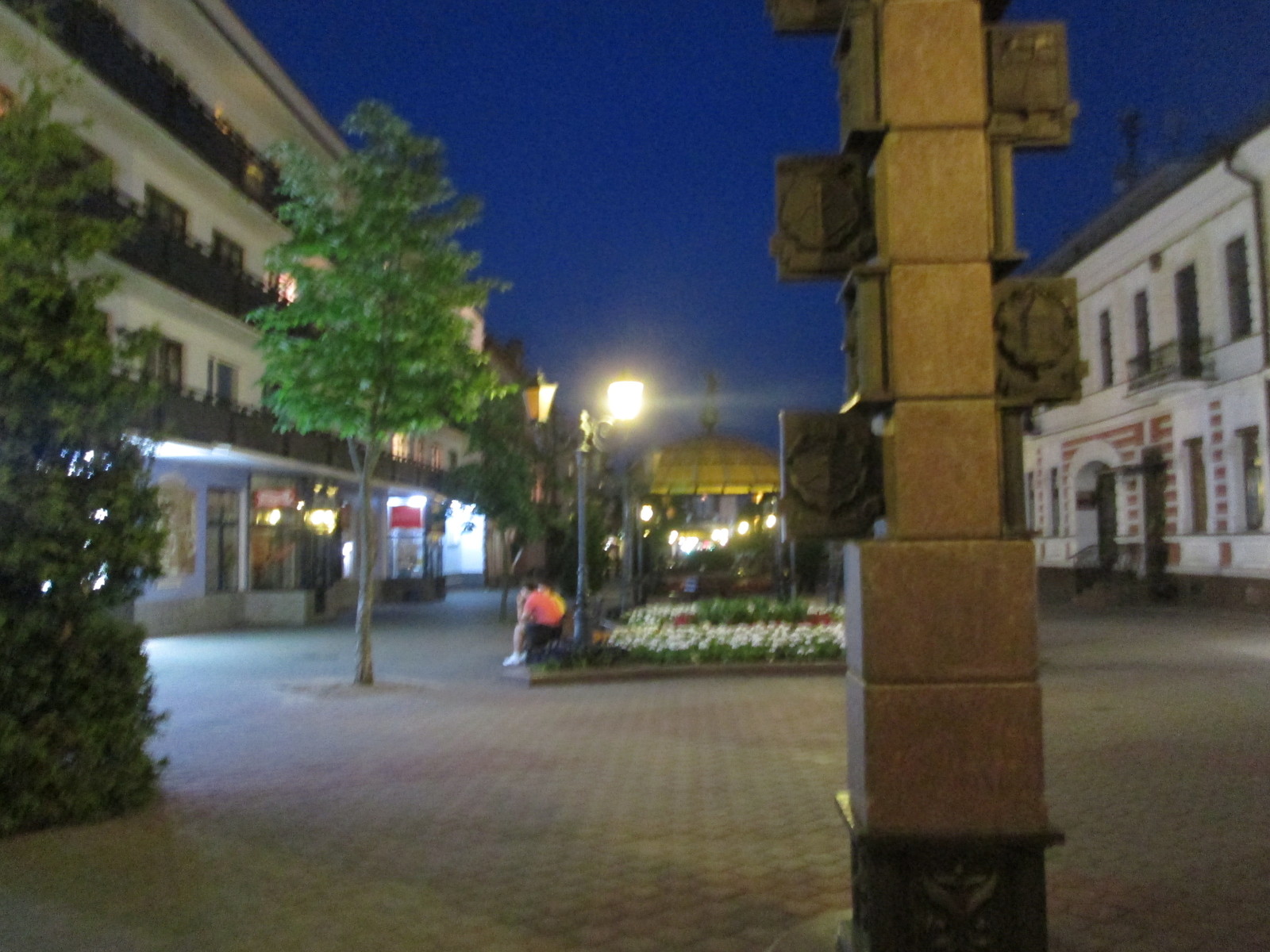 Night Brest - My, Brest, , Night, Relaxation, Republic of Belarus, beauty, Lamp, Longpost