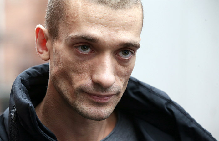 Wired and burnt: Burger King will release burgers in honor of Pyotr Pavlensky - Peter Pavlensky, Jellyfish, Burger King, Stubbornness, Longpost