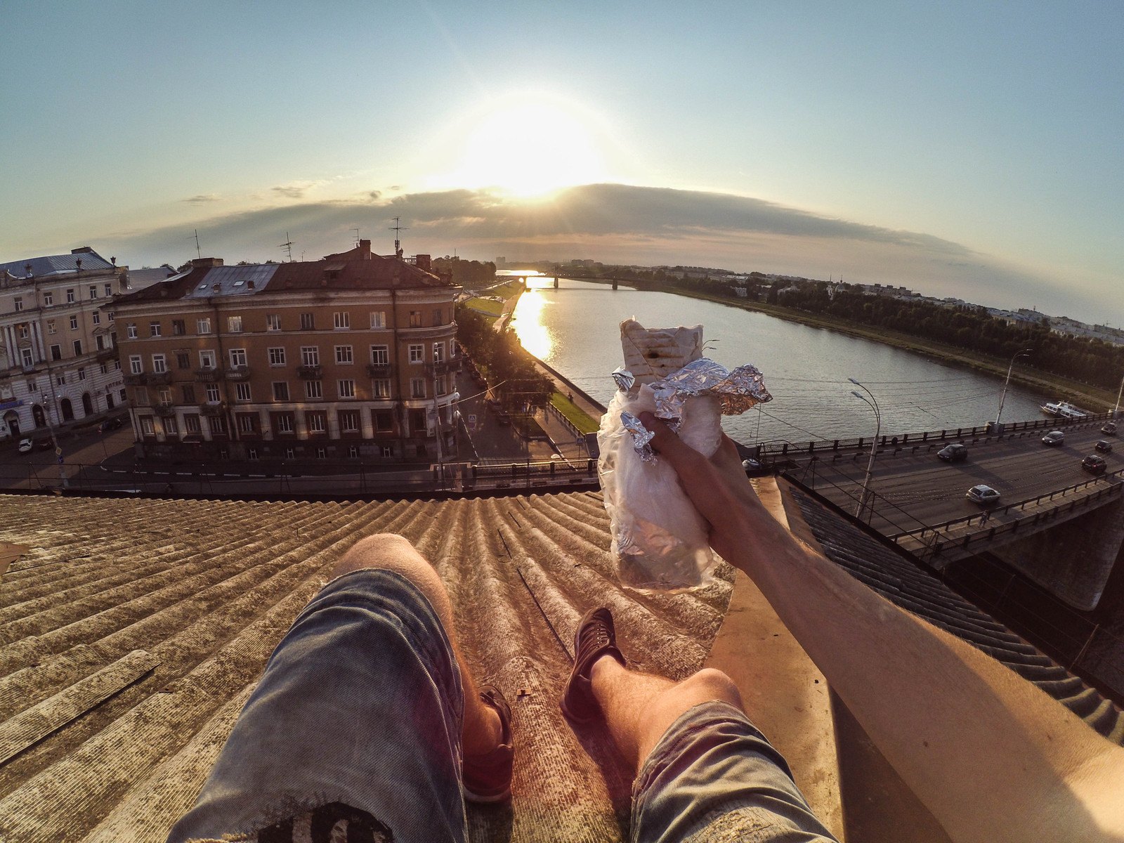 The last sunset of summer with my beloved... - My, Shawarma, GoPRO, Ruffers, Summer, , , Roof, 