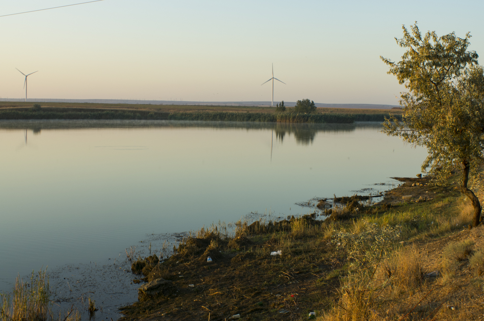 Tashlyar (Crimea) - My, Crimea, , Fishing, Wind generator, Lake, Longpost