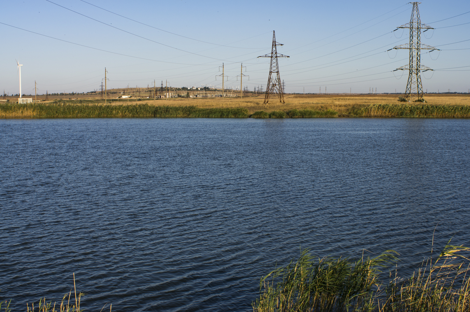 Tashlyar (Crimea) - My, Crimea, , Fishing, Wind generator, Lake, Longpost