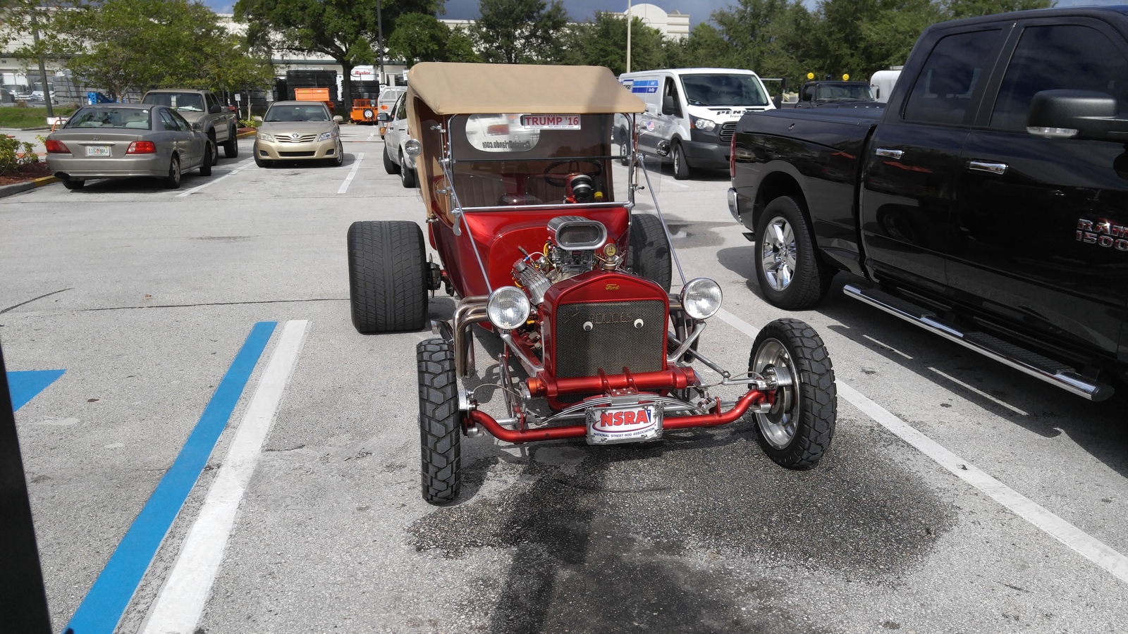 Met this handsome guy in the parking lot - My, Ford, Hot Rod, Auto, Orlando, Florida, Ford