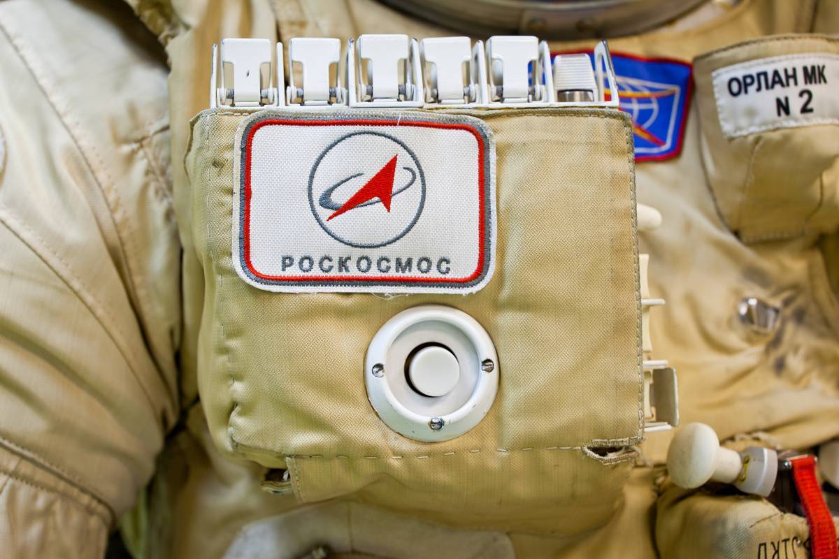 Outerwear - Space, Spacesuit, ISS, Longpost