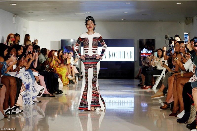 Acid-disfigured Indian model walks the catwalk in New York - India, Tragedy, Models, Strength of mind, Longpost