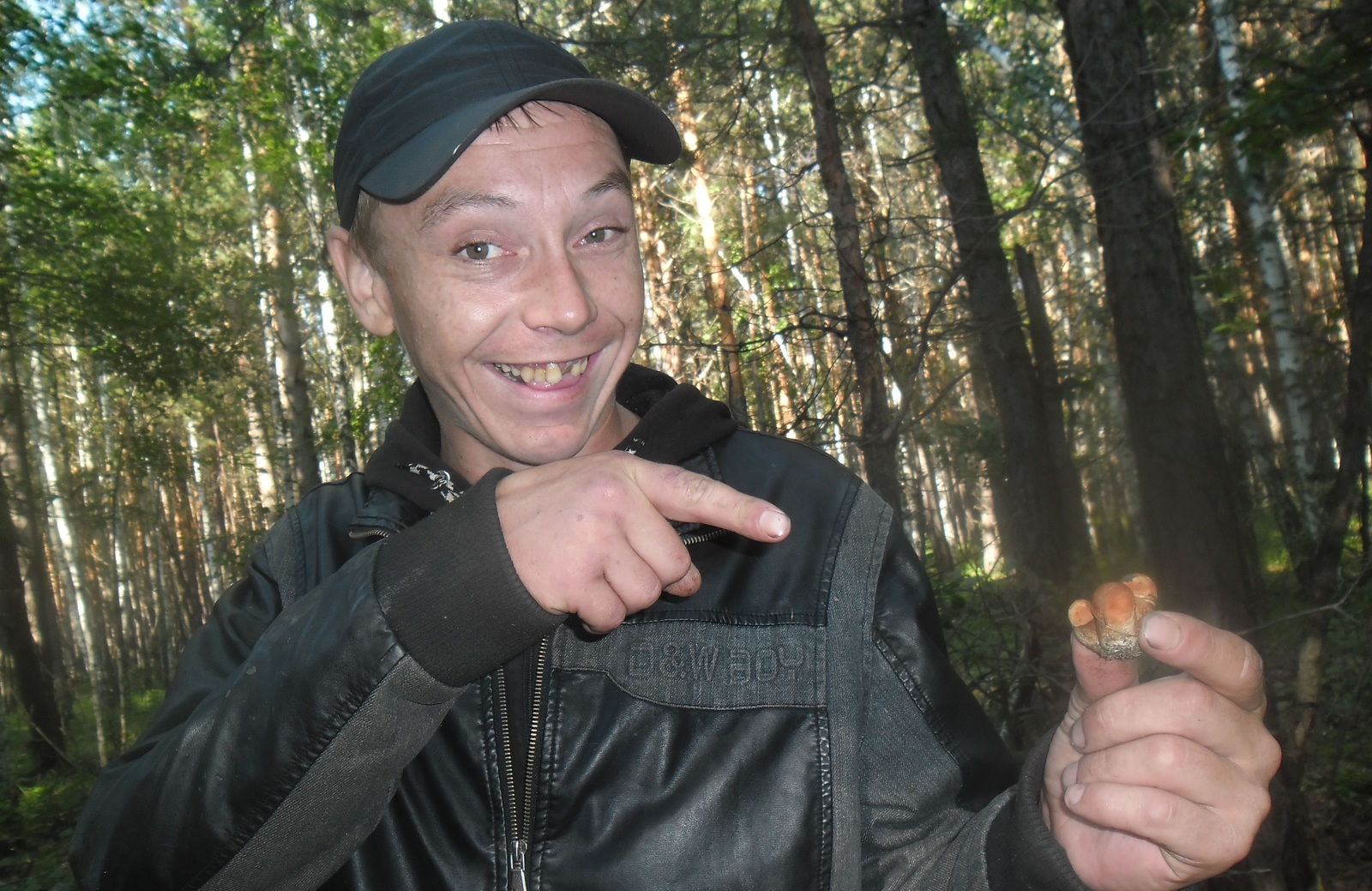 Mushrooms went .. yummy .. all into the forest .. quiet hunting)) - My, Mushrooms, Yummy, Catch, Silent hunt, Food, , Text