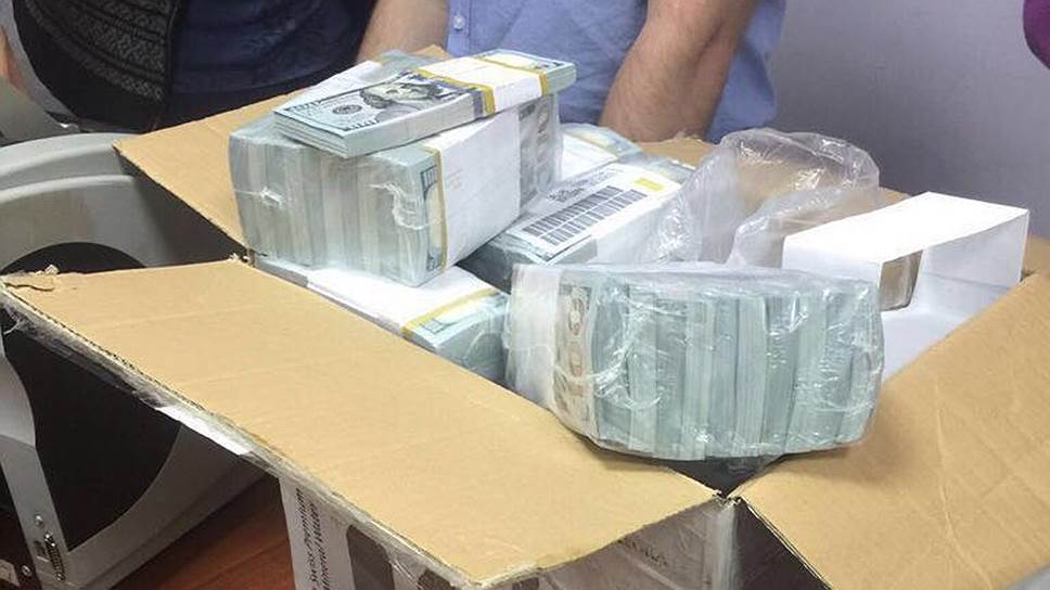 During a search in the apartment of the deputy head of the anti-corruption department of the Ministry of Internal Affairs, they found $ 120 million in cash - Russia, Corruption, Ministry of Internal Affairs, Arrest, Fight against corruption, Longpost