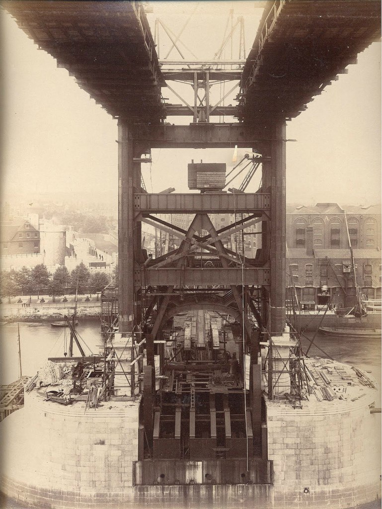 Construction of Tower Bridge in London - World of building, Constructions, Building, Architecture, Tower Bridge, Bridge construction, Engineer, Story, Longpost