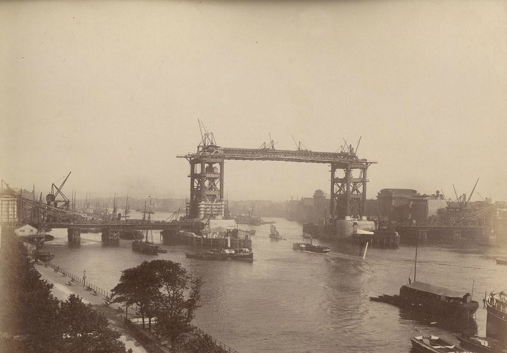 Construction of Tower Bridge in London - World of building, Constructions, Building, Architecture, Tower Bridge, Bridge construction, Engineer, Story, Longpost