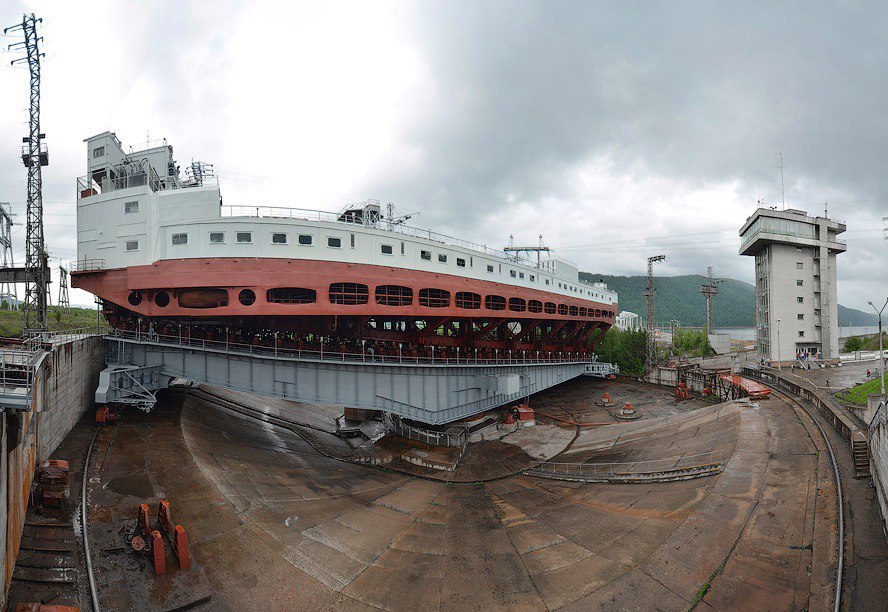 The ship lift of the Krasnoyarsk hydroelectric complex is the only one in Russia - Ship lift, Engineer, Hydraulic unit, World of building, Constructions, Architecture, Building, Russia, Longpost