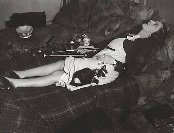 Opium den. - Photo, Story, Rare photos, Paris, Opium, Girls, Addiction